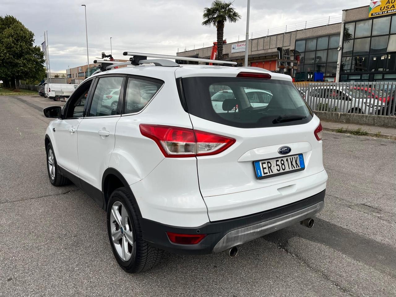Ford Kuga 2.0 TDCi 140 CV 2WD DPF