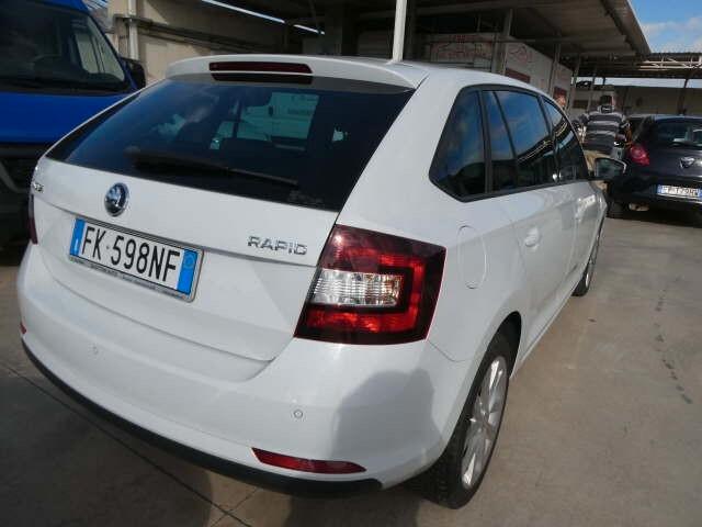 Skoda Rapid 1.6 TDI 115 CV Design Edition