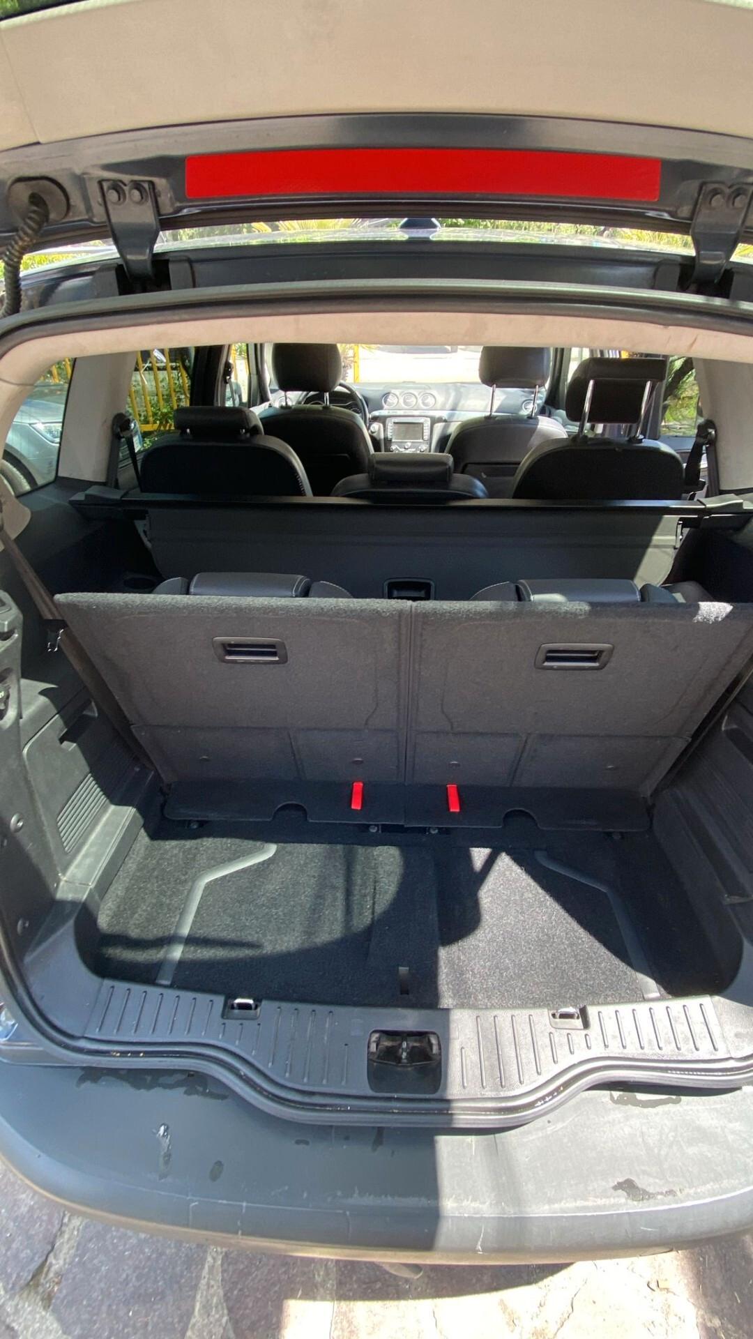 Ford S-Max 2.0 TDCi Titanium 7 POSTI !!!