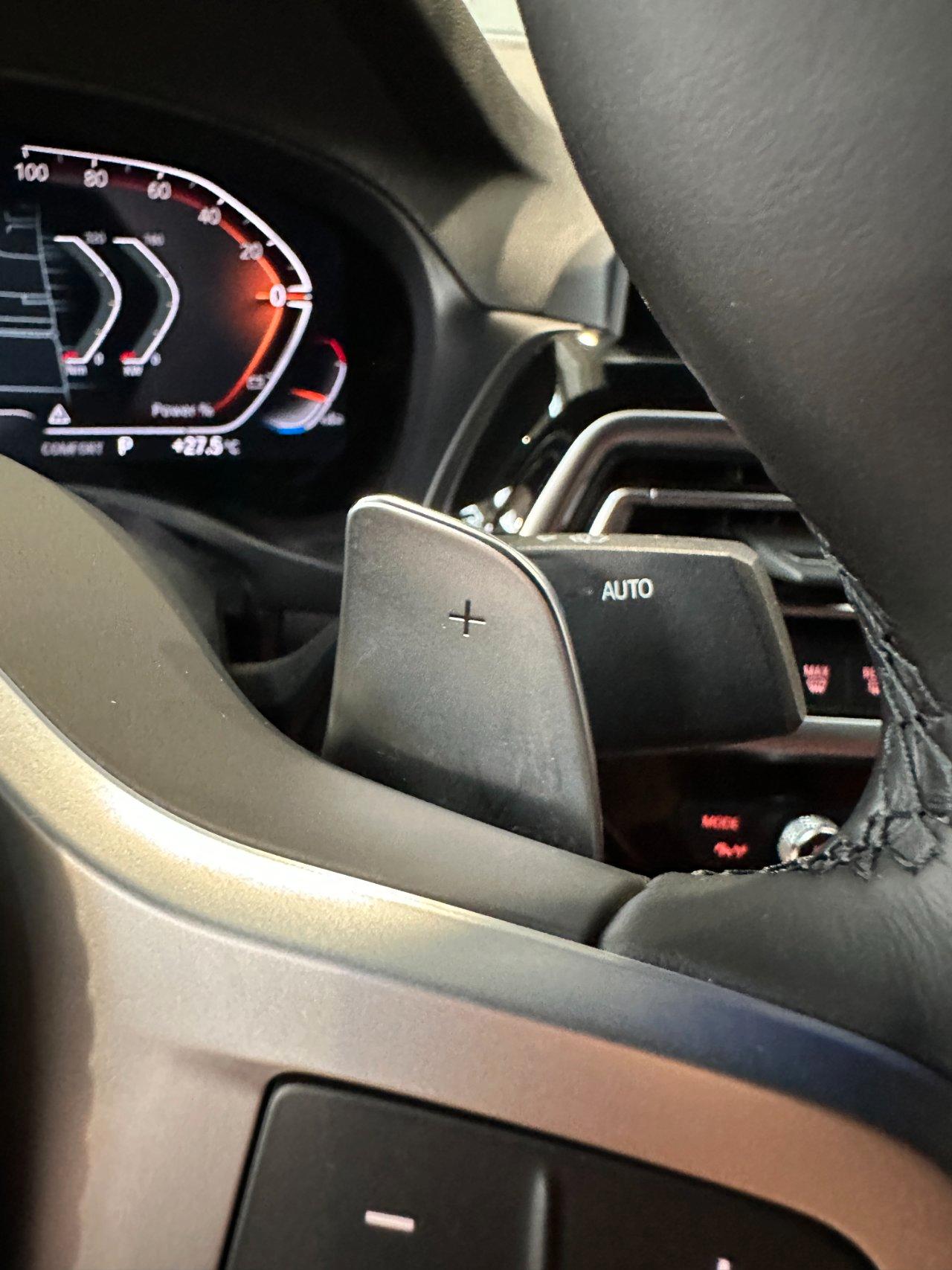 BMW X4 xdrive20i mhev 48V - 19"-Camera-Carplay-Pelle-IVA