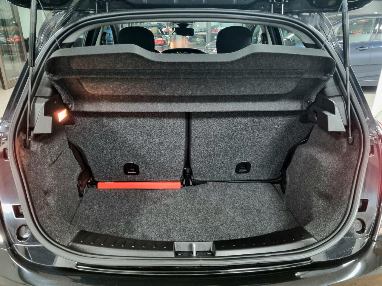 LANCIA YPSILON 1.3 MJT 95 CV 5p. S&S GOLD