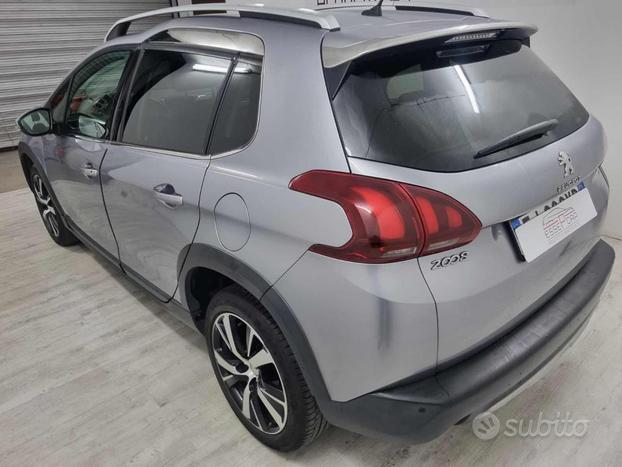 PEUGEOT 2008 BlueHDi 100 Allure