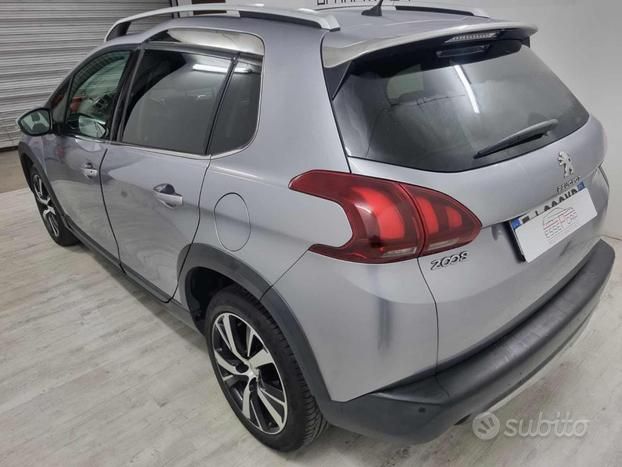 Peugeot 2008 2017 photo 3