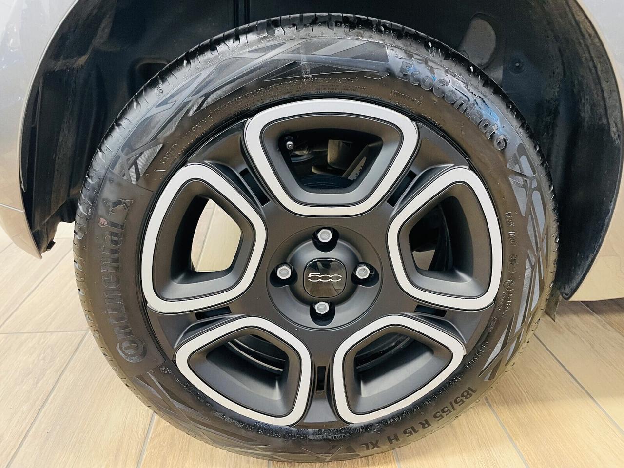 Fiat 500 1.0 Hybrid Club 70CV