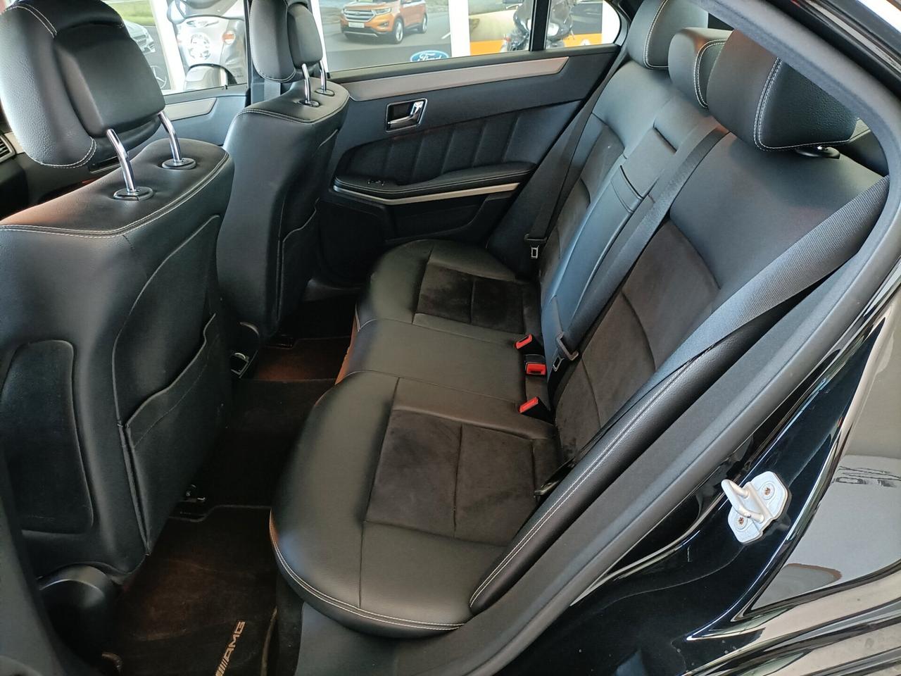 Mercedes-benz E 250 CDI BlueEFFICIENCY Avantgarde AMG - 2010