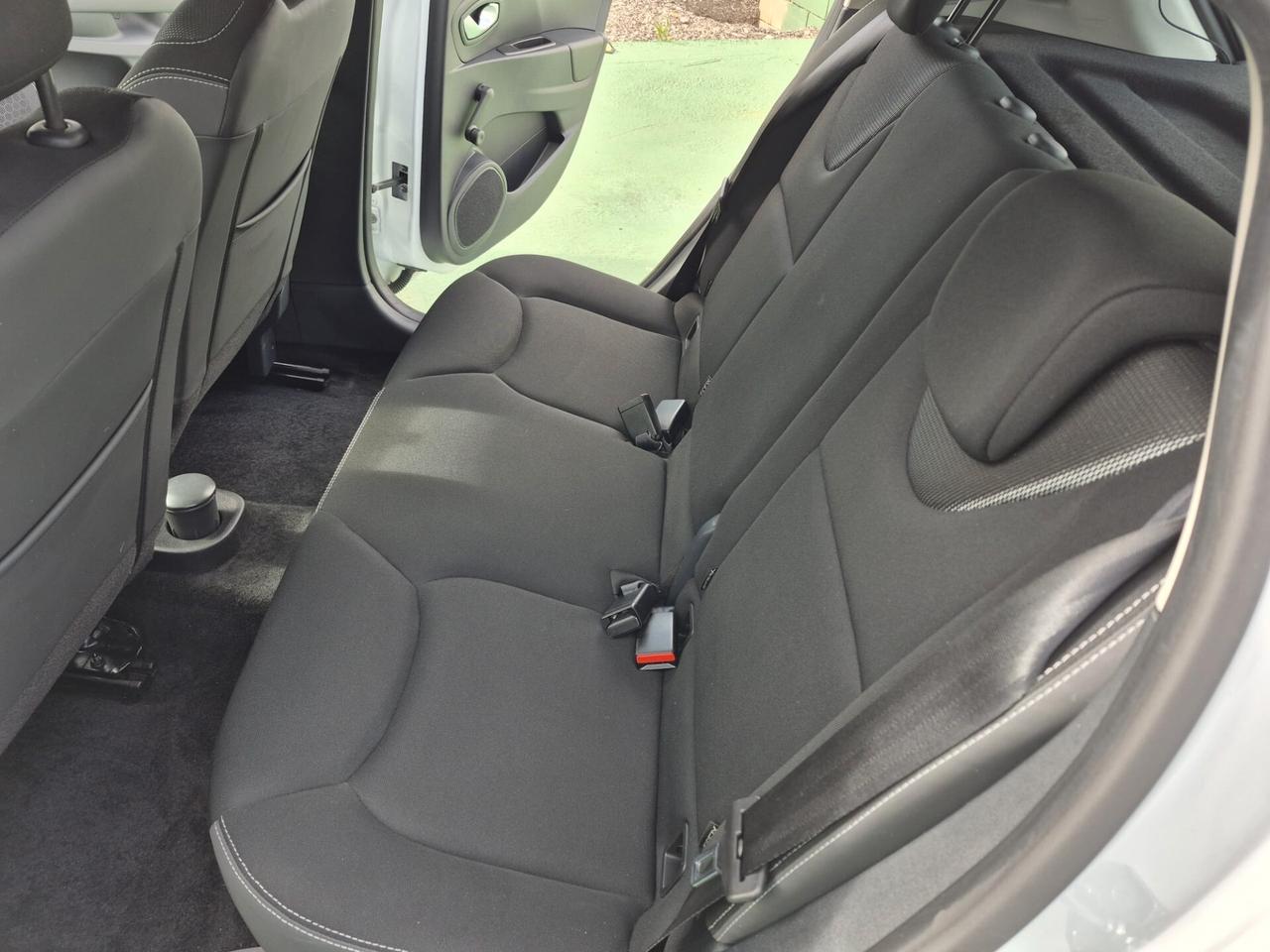 Renault Clio 1.5 dci 75 CV 5 Moschino Zen