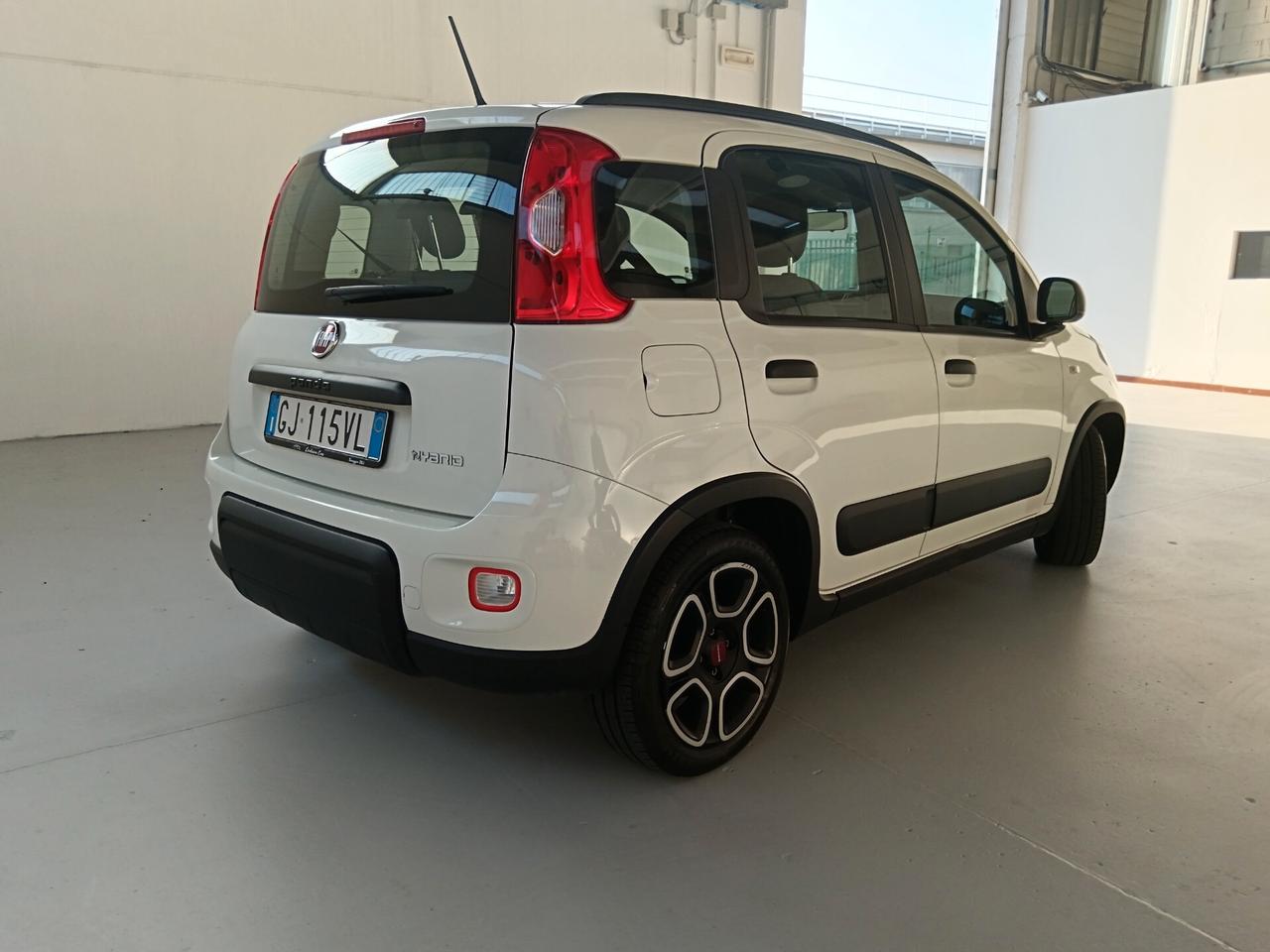 Fiat Panda 1.0 FireFly S&S Hybrid Sport