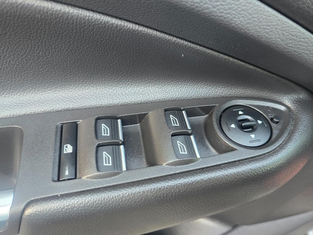 Ford Kuga 1.5 EcoBlue 120 CV 2WD ST-Line X All Sony