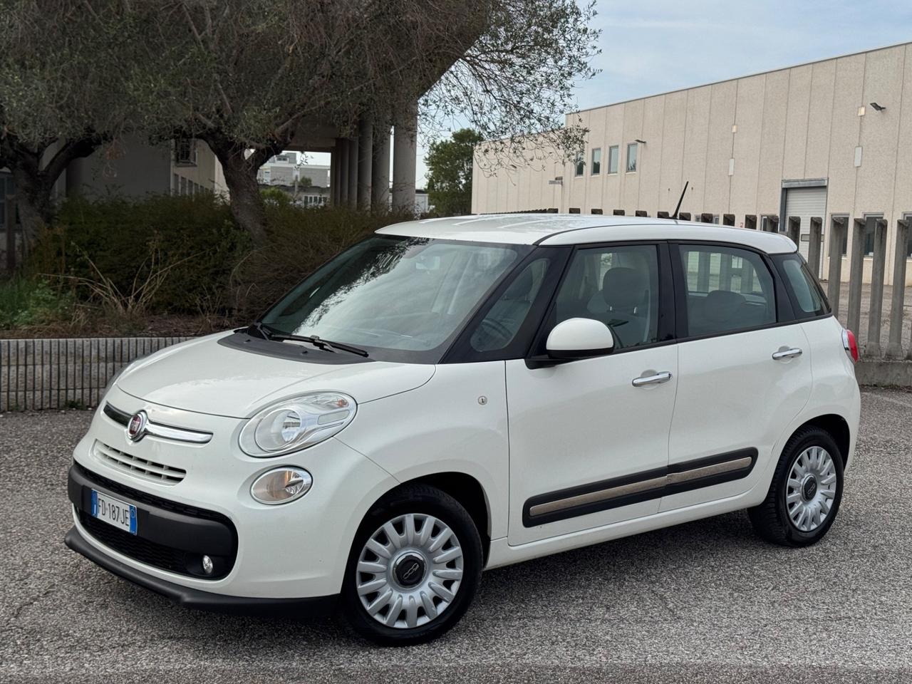 Fiat 500L Pro 1.6 MJT 105CV 5posti (N1)