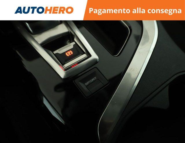 PEUGEOT 3008 BlueHDi 130 S&S EAT8 Business