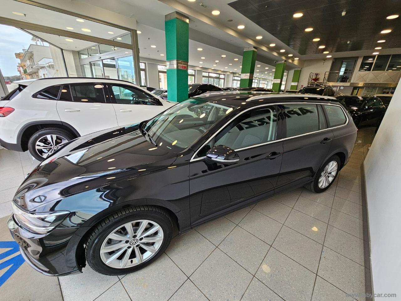 VOLKSWAGEN Passat Var. 1.6 TDI DSG EVO Business BMT