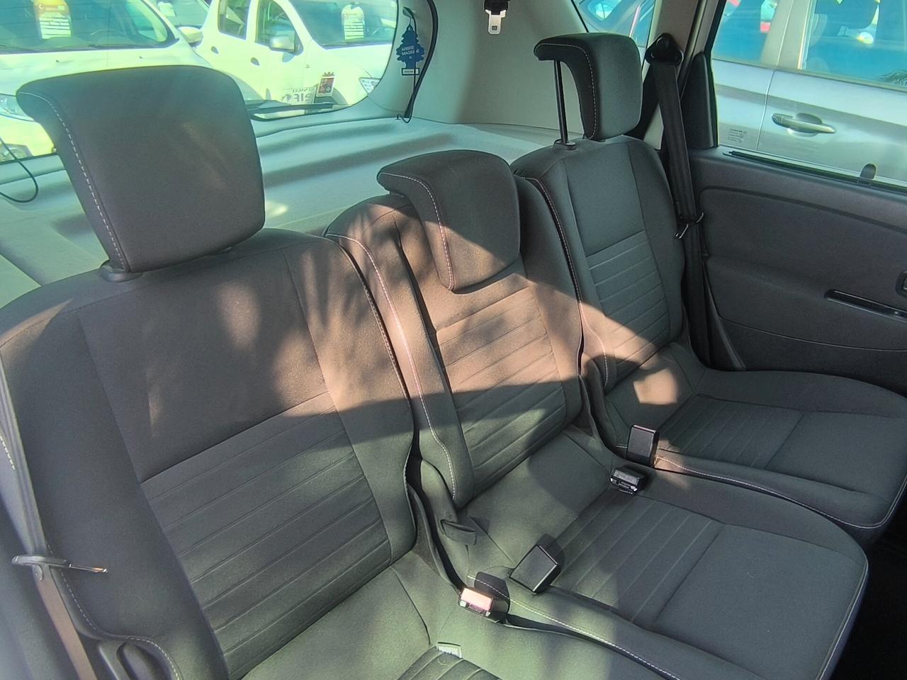 Renault Scenic Scénic 1.5 dCi 110CV EDC Bose