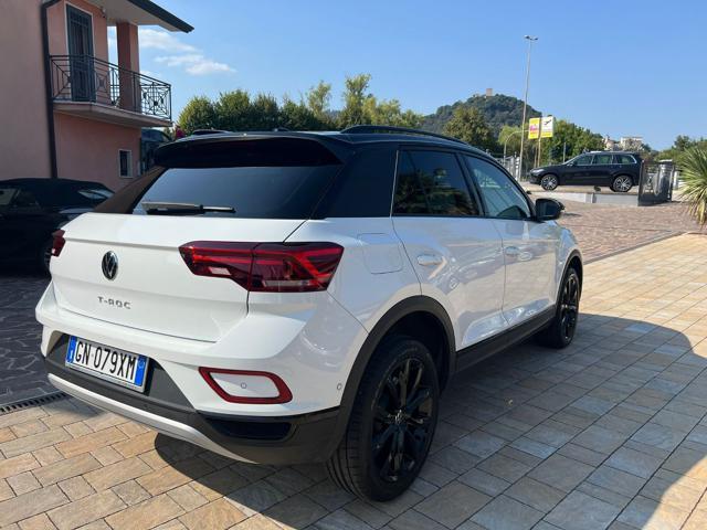 VOLKSWAGEN T-Roc 1.5 TSI ACT DSG Style - BLACK PACK -