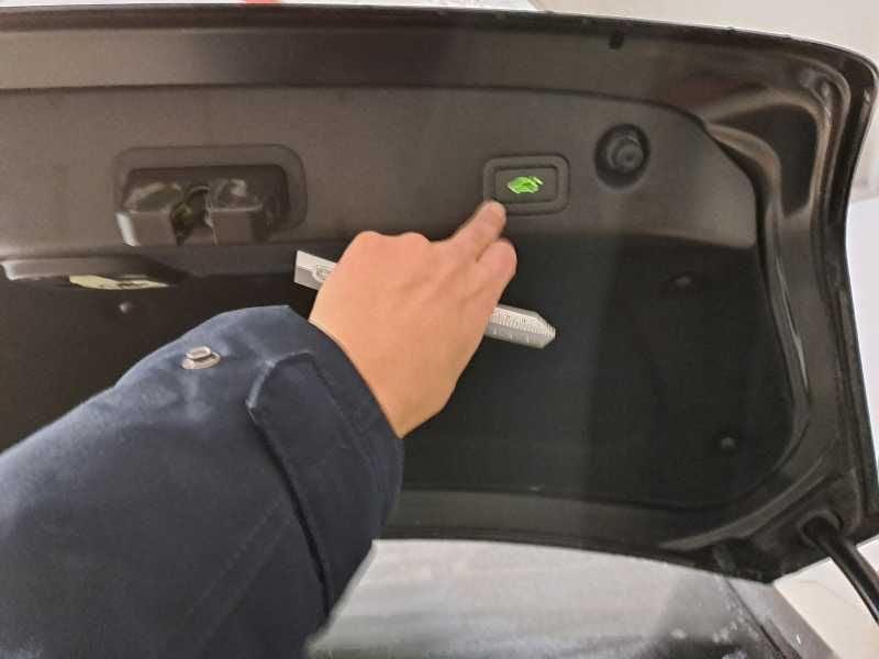 Jaguar XJ 3.0d V6 Portfolio auto my13