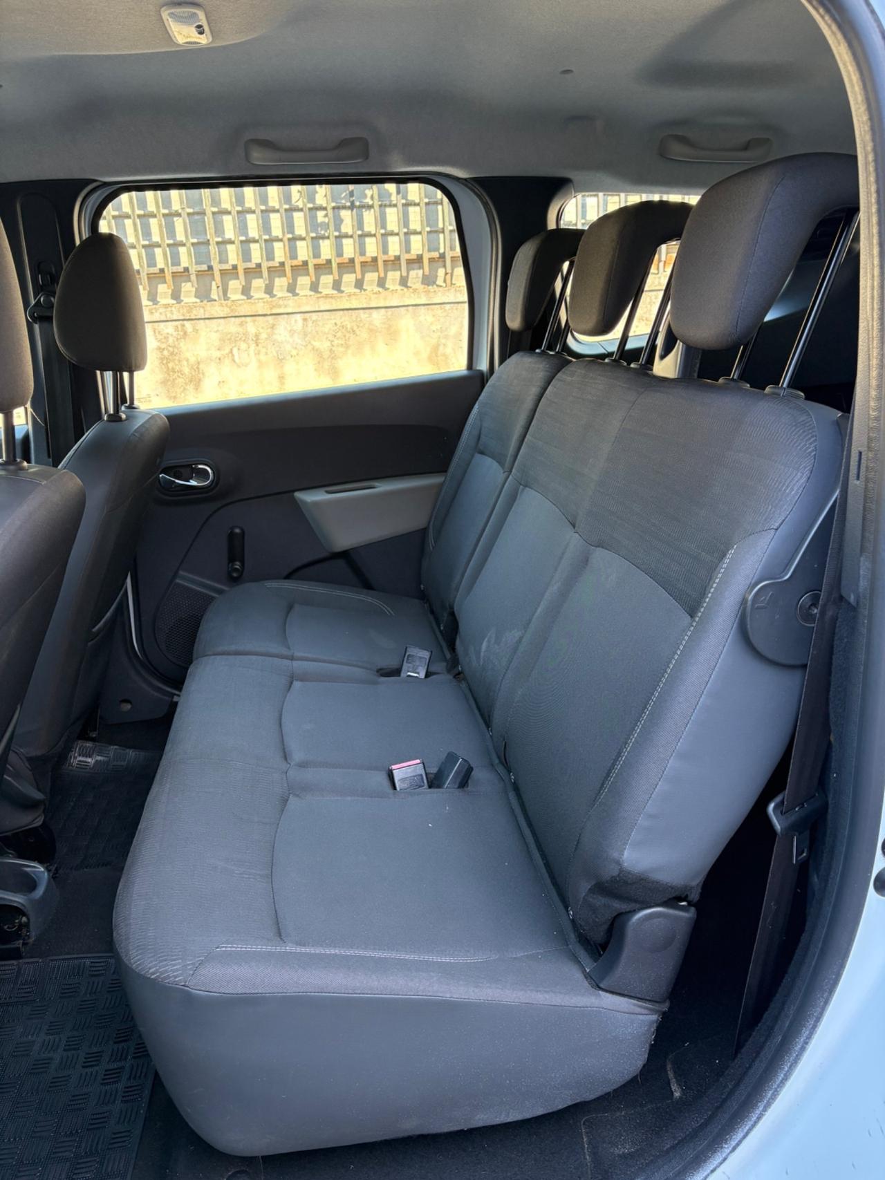 Dacia Lodgy 1.5 dCi 110CV 7 posti navigatore