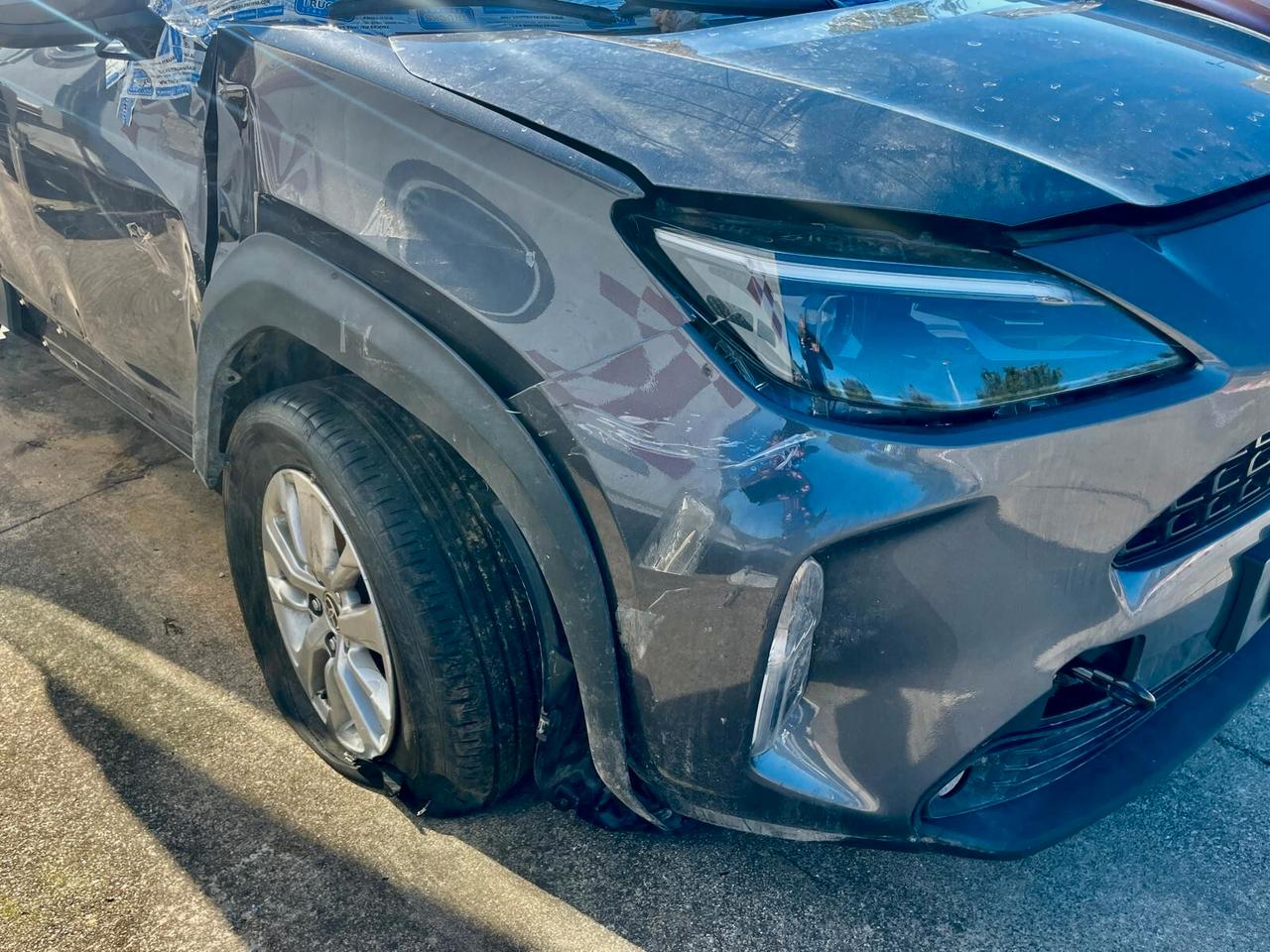 Toyota Yaris Cross 1.5 Hybrid 5p. E-CVT Active ***INCIDENTATA**