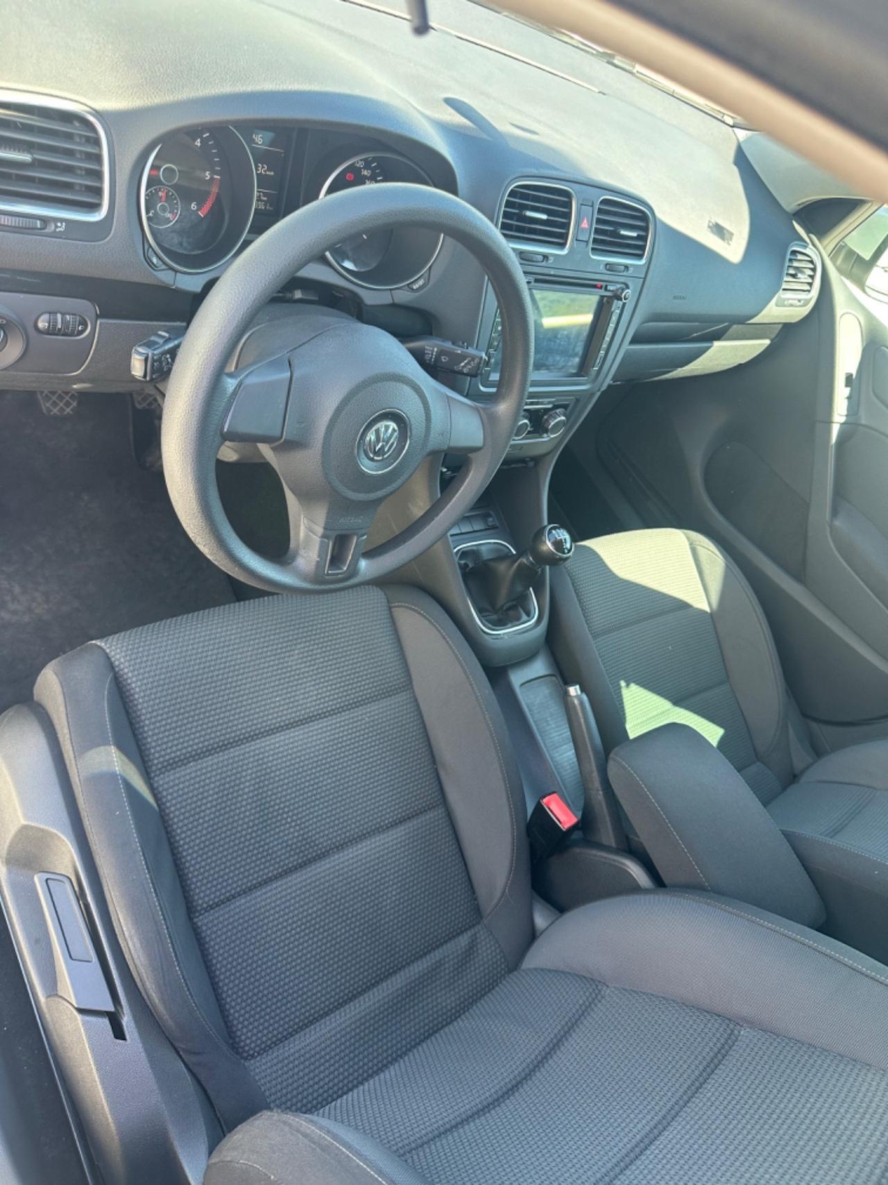 Volkswagen Golf 2.0 TDI 110CV ADATTA A NEOPATENTATI