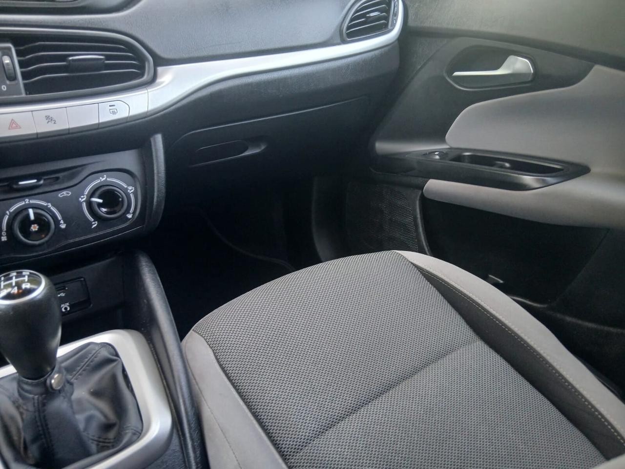 Fiat Tipo 1.6 Mjt 4 porte Lounge