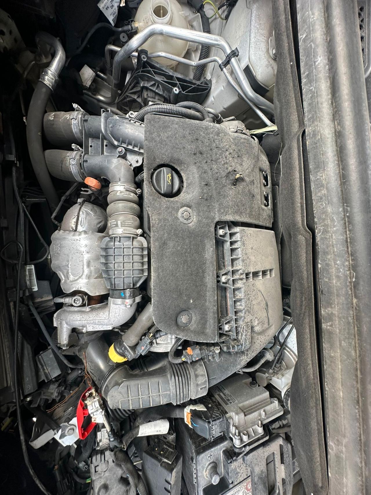 Peugeot Partner BlueHDi 100 S&S PL Furgone sinistrato incidentato