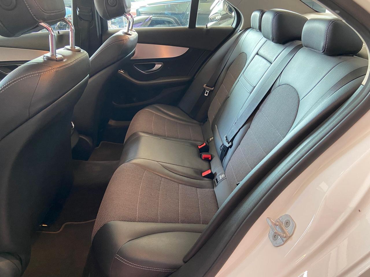 Mercedes-benz C 220 C 220 d Auto Premium Plus