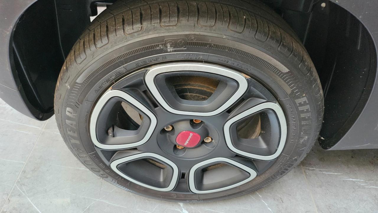 Fiat Panda 1.0 IBRIDA city life Targa GH966MR