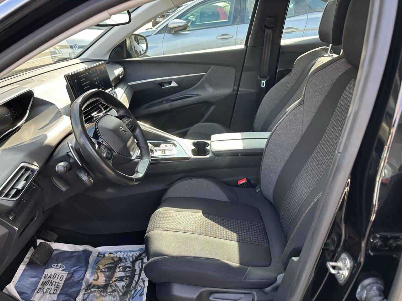 Peugeot 3008 BlueHDi 130 S&S EAT8