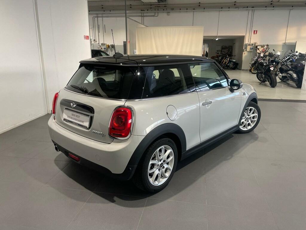 Mini Cooper D 1.5 D Cooper D Hype Auto