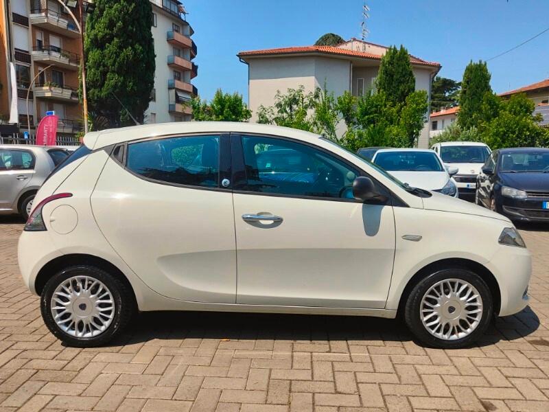 LANCIA Ypsilon 3ª serie Ypsilon 1.2 69 CV 5 po...