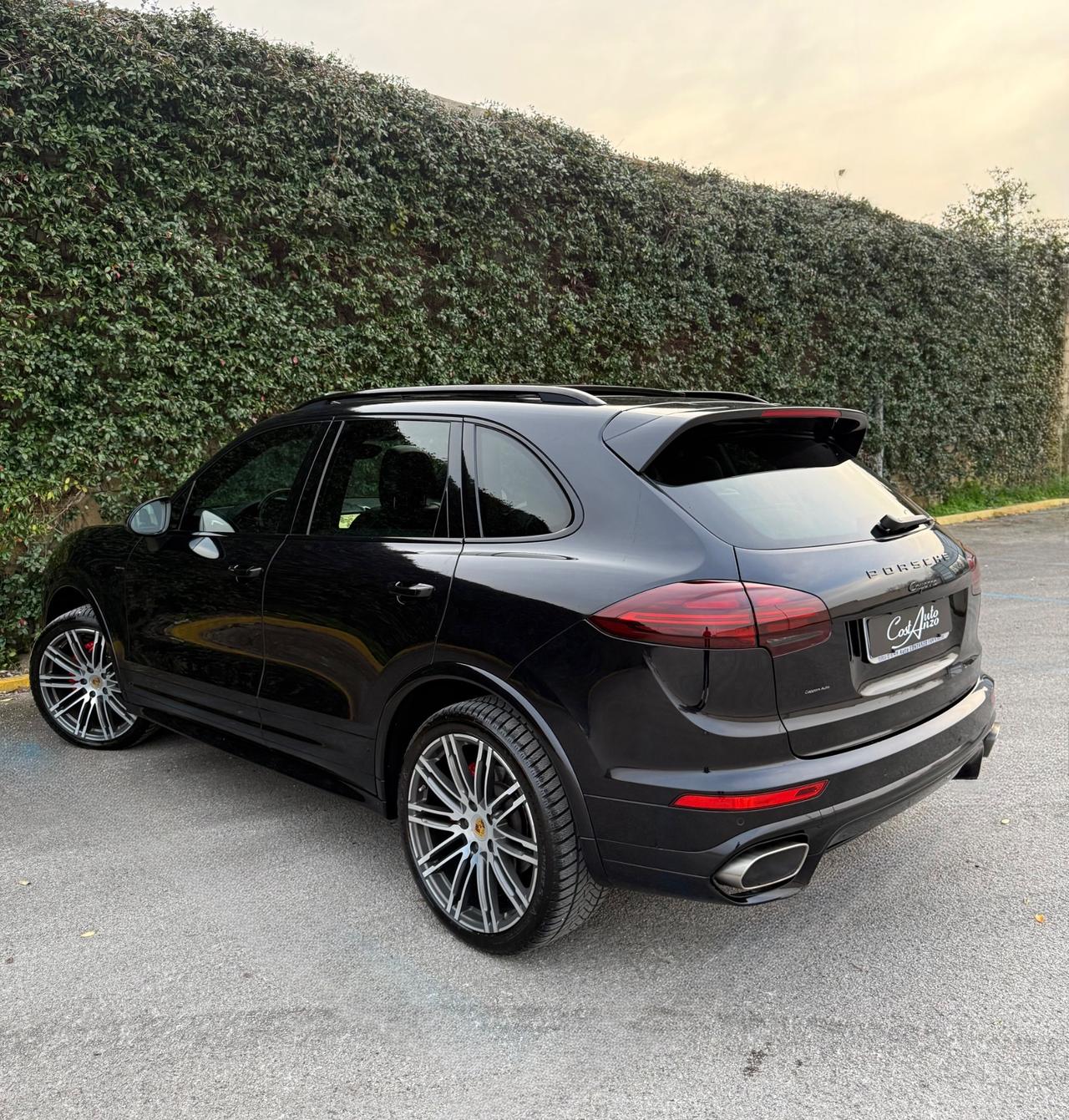 Porsche Cayenne 3.0 Disel V6 IPER FULL