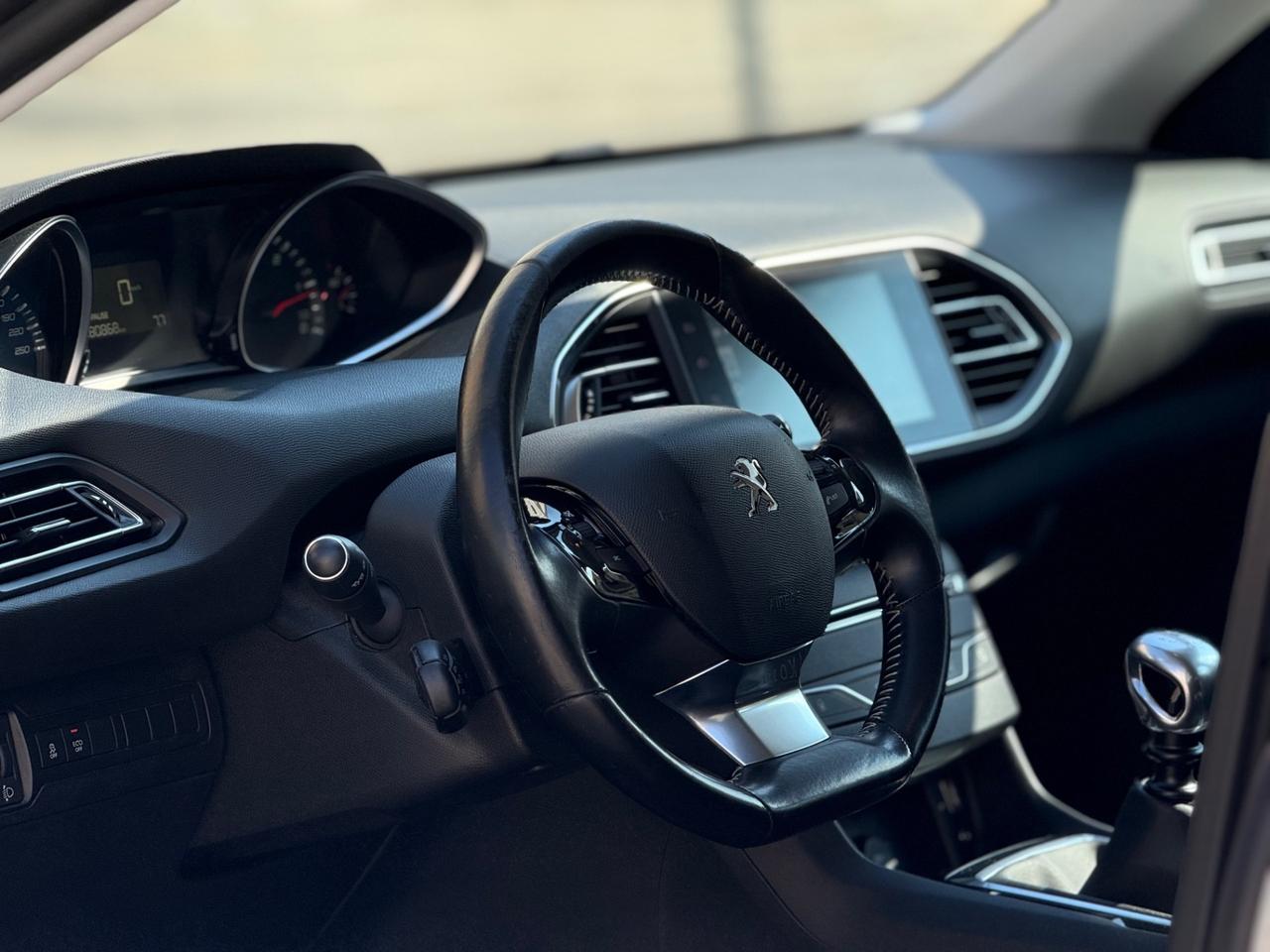 Peugeot 308 BlueHDi 120 Cv S&S Allure