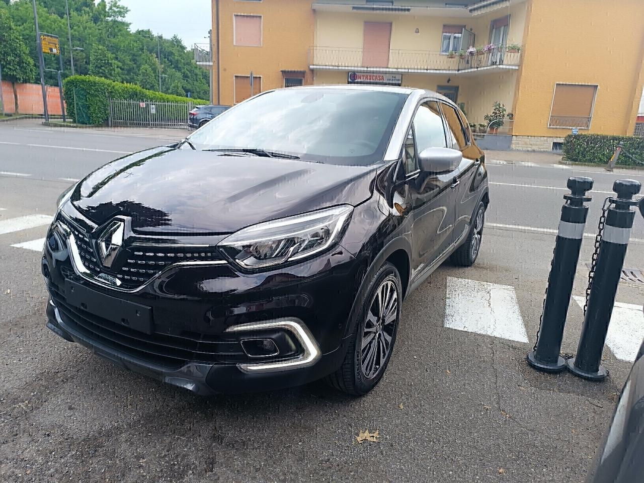 Renault Captur 1.2 AUTOMATIC 20.000KM PELLE GANCIO TRAINO