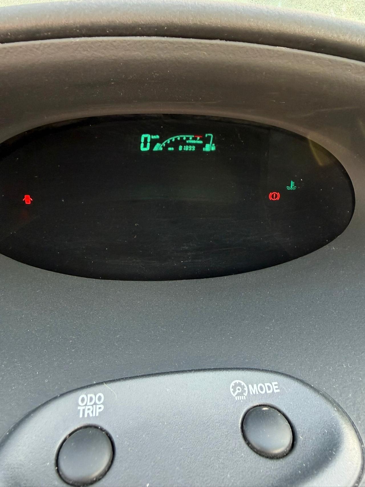 Toyota Yaris 1.0 5 porte Sol