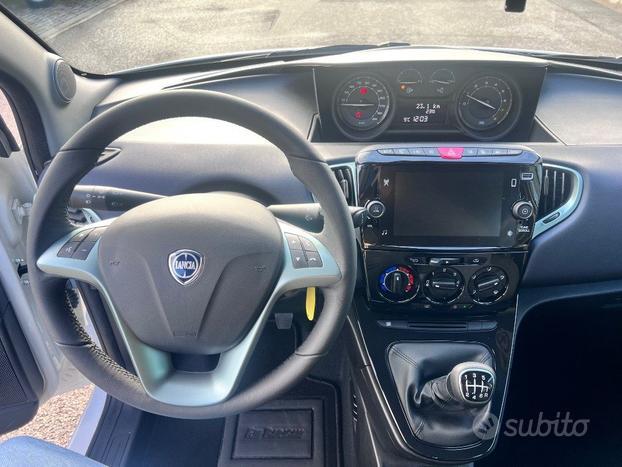 LANCIA Ypsilon 1.0 FireFly 5 porte S&S Hybrid Go