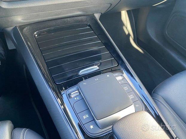 MERCEDES-BENZ GLA 200 d Automatic 4Matic Sport P