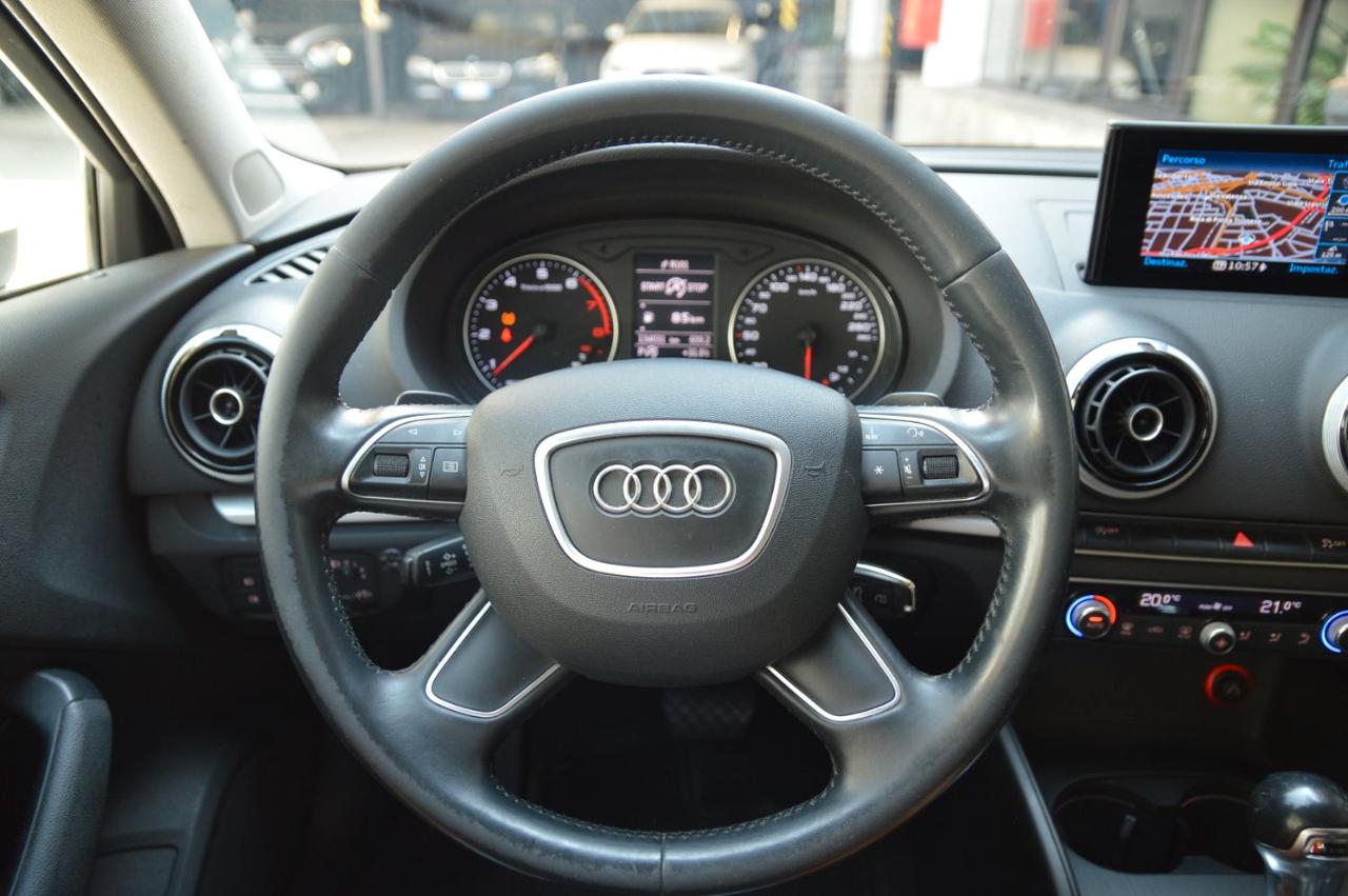 Audi A3 Sportback 1.2 tfsi Business 110cv s-tronic E6