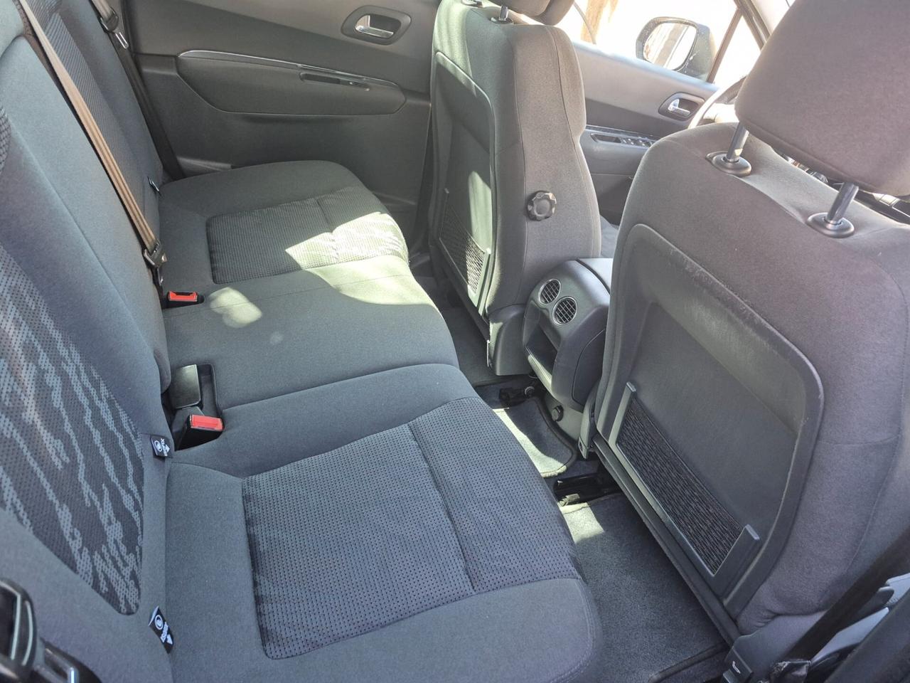 Peugeot 3008 1.6 HDi 112CV Allure