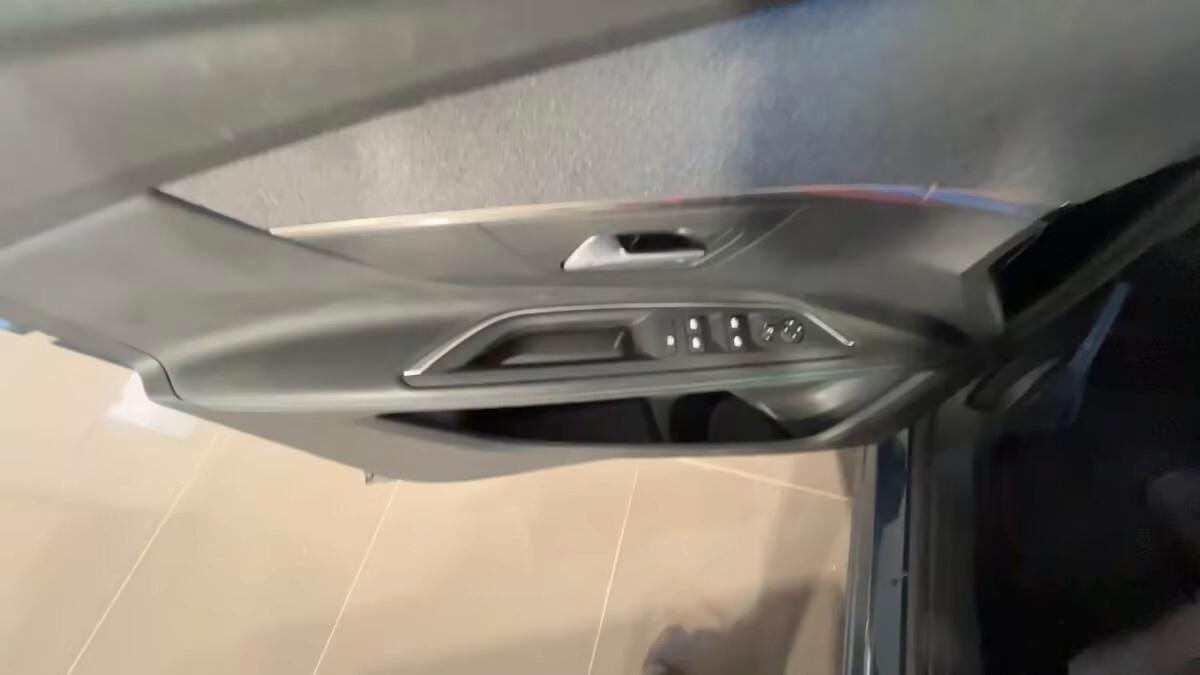 Peugeot 3008 Hybrid 225 e-EAT8 Allure Pack