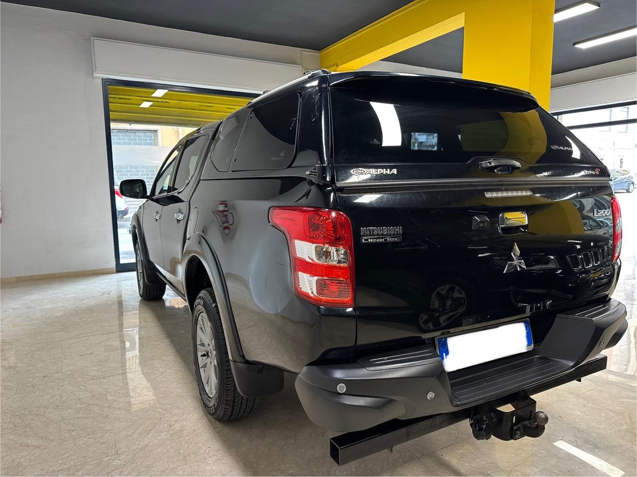 Mitsubishi L200 2.4 DI-D/181CV Double Cab Intense Hp Mivec