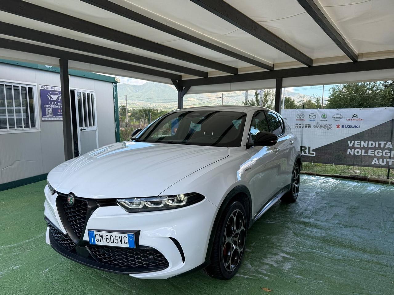 Alfa Romeo Tonale PLUG IN hibryd garanzia 2 anni
