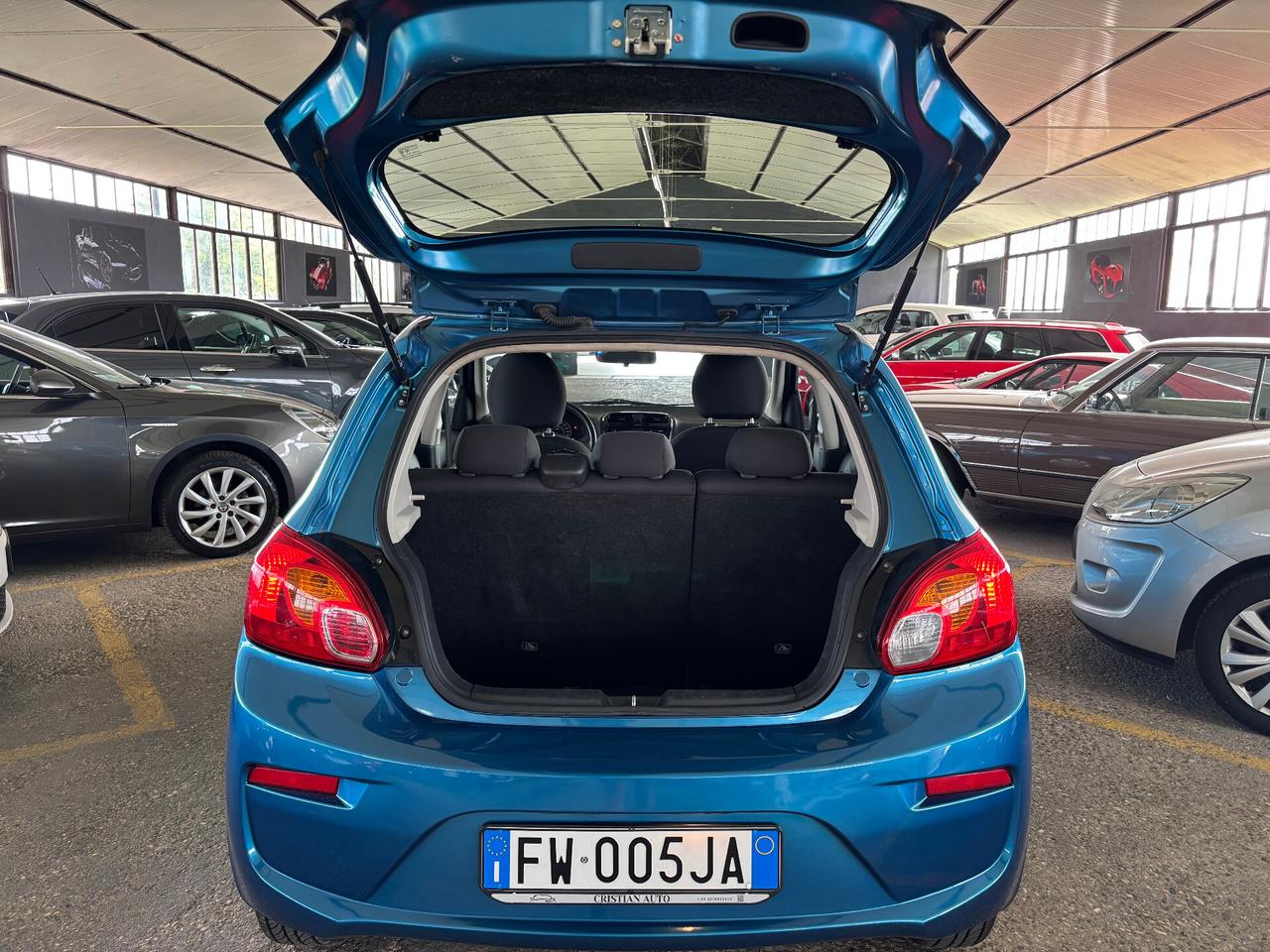 Mitsubishi Space Star 1.0 52KW 71CV Invite NEOPATENTATO