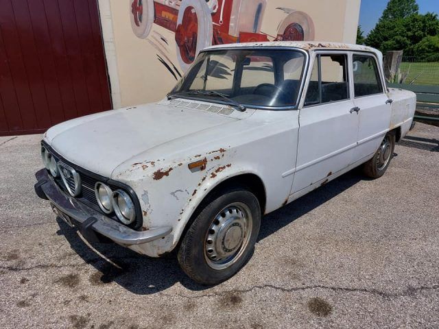 ALFA ROMEO Giulia 1300 TI