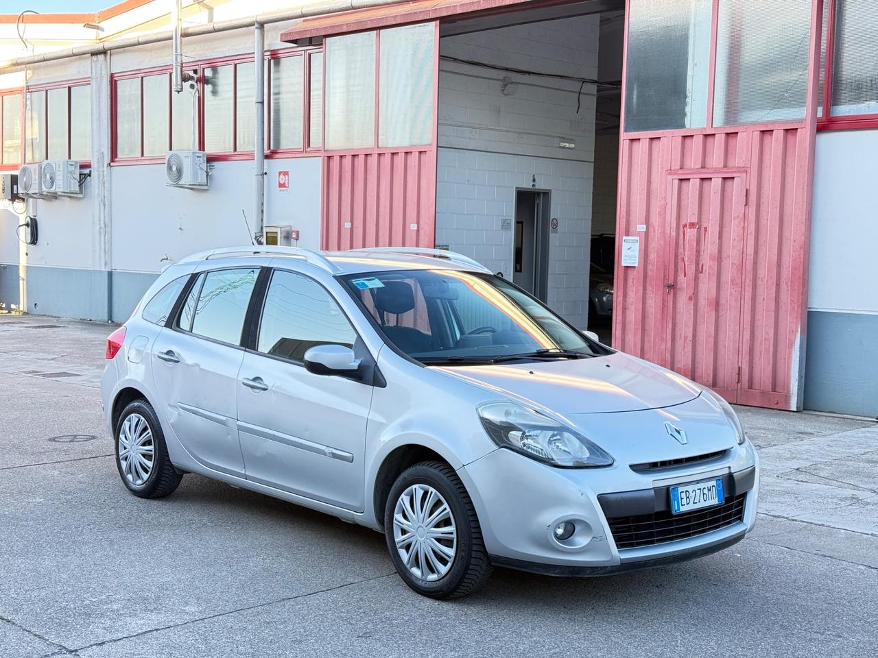 Renault Clio 1.2 16V 5 porte Confort