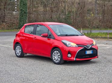 Toyota Yaris 1.0 5 porte Lounge 2015-E5 Manuale NEO