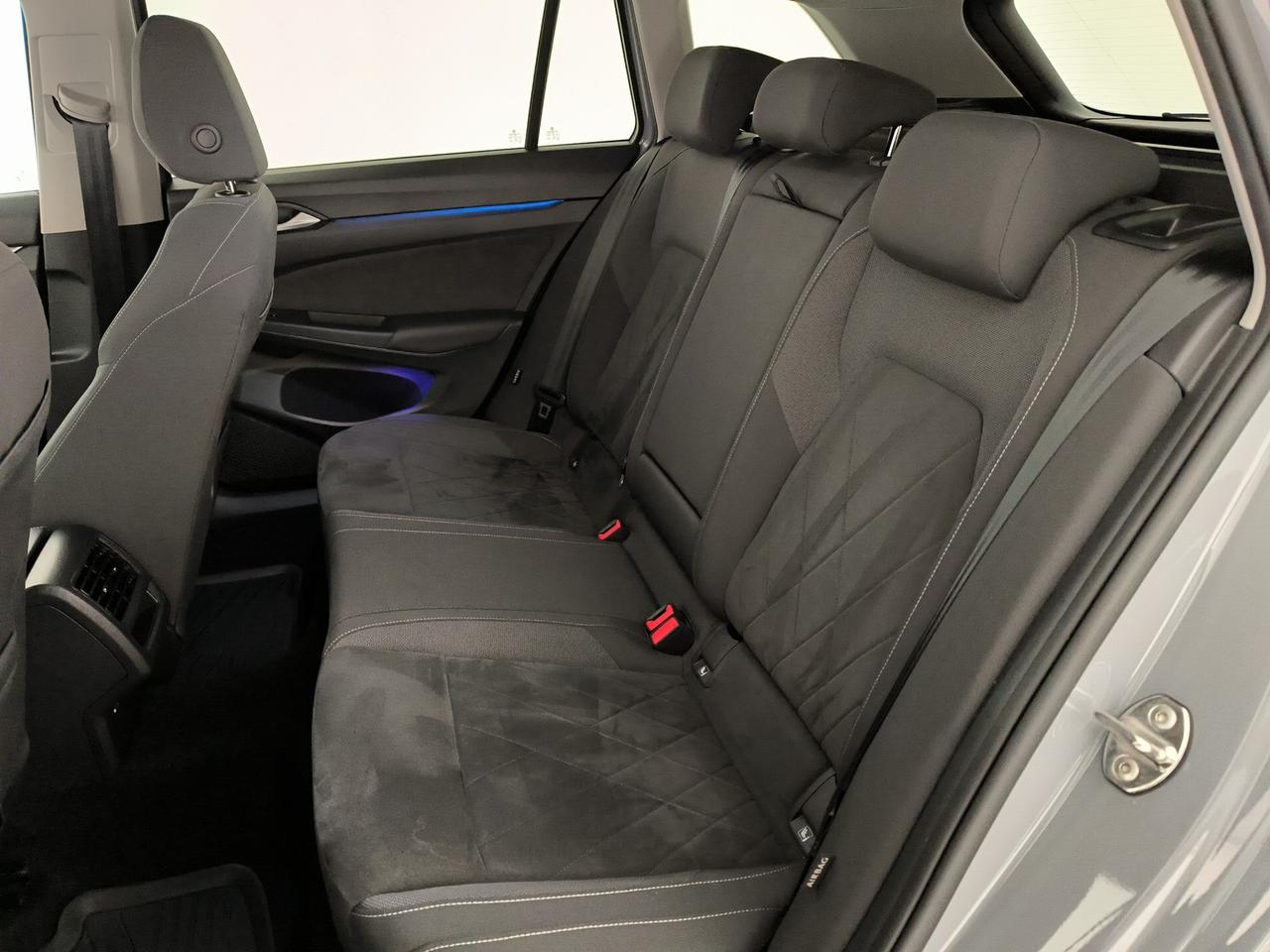 Volkswagen Golf variant 1.0 tsi evo life 110cv