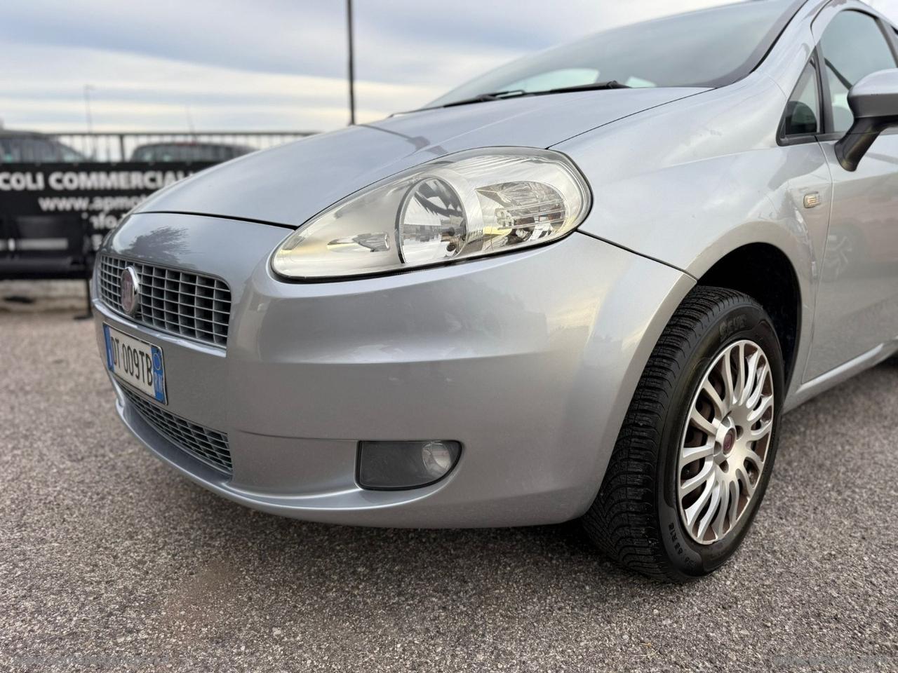 FIAT Grande Punto 1.4 5p. Dynamic Natural P.