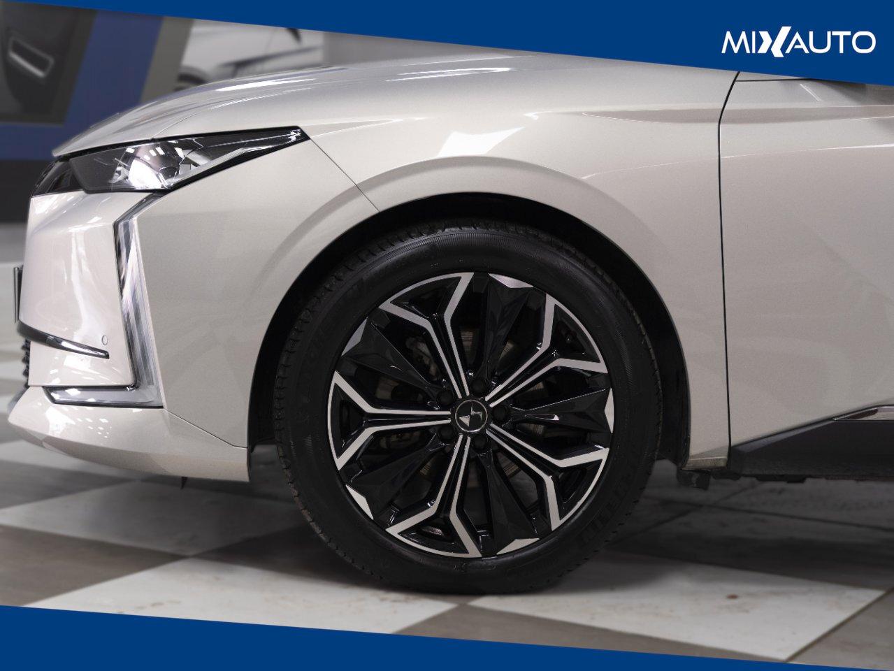DS Automobiles DS4 1.5 BlueHDI Etoile Alcantara 130CV Auto