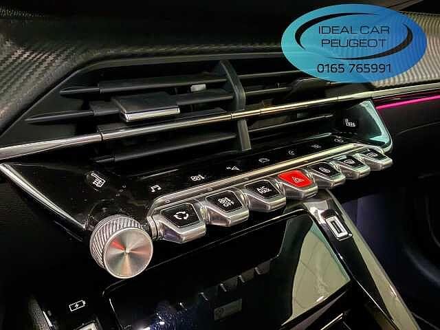 Peugeot 208 motore elettrico 136 CV 5 porte GT Line