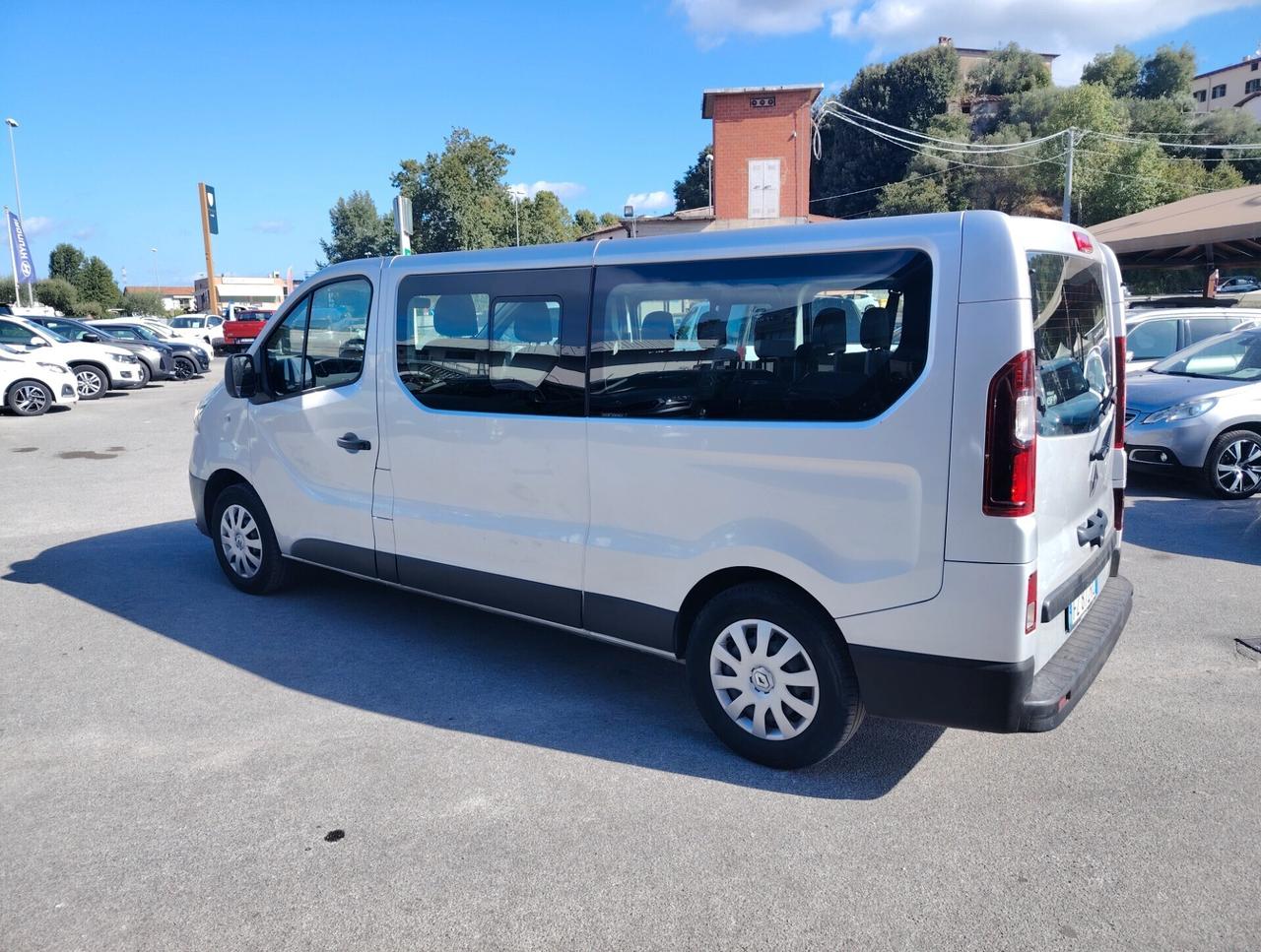 Renault Trafic T27 2.0 dCi 120CV PC-TN Zen 9 POSTI