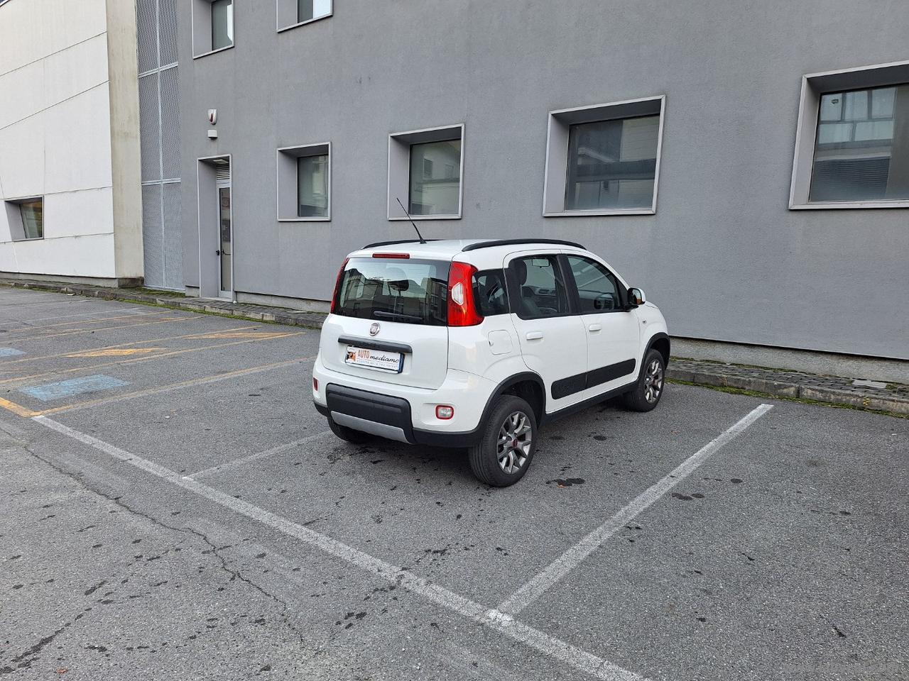 FIAT Panda 0.9 TwinAir Turbo S&S 4x4 OK NEOPATENTATI
