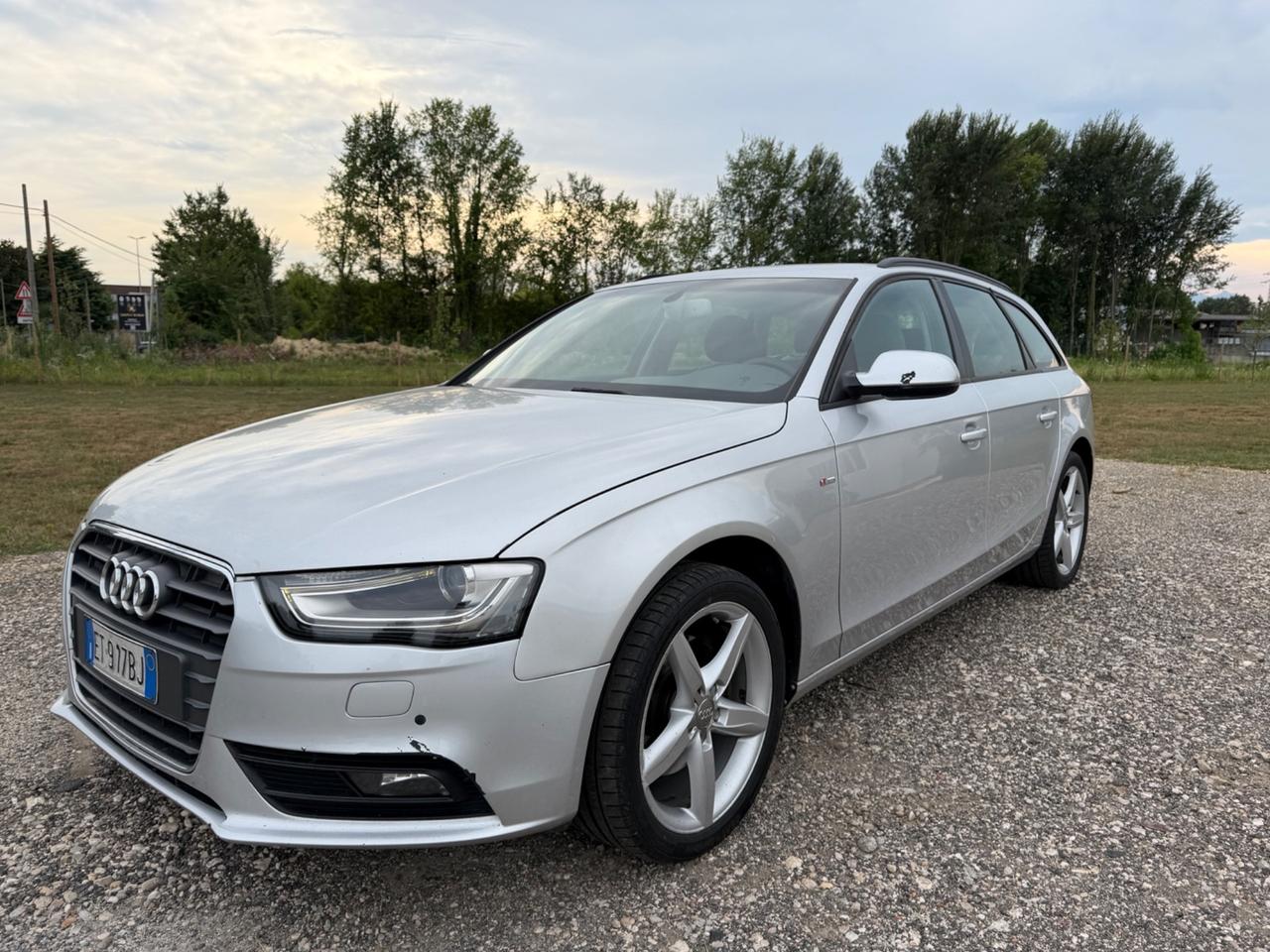 Audi A4 Avant 2.0 TDI 177CV mult.